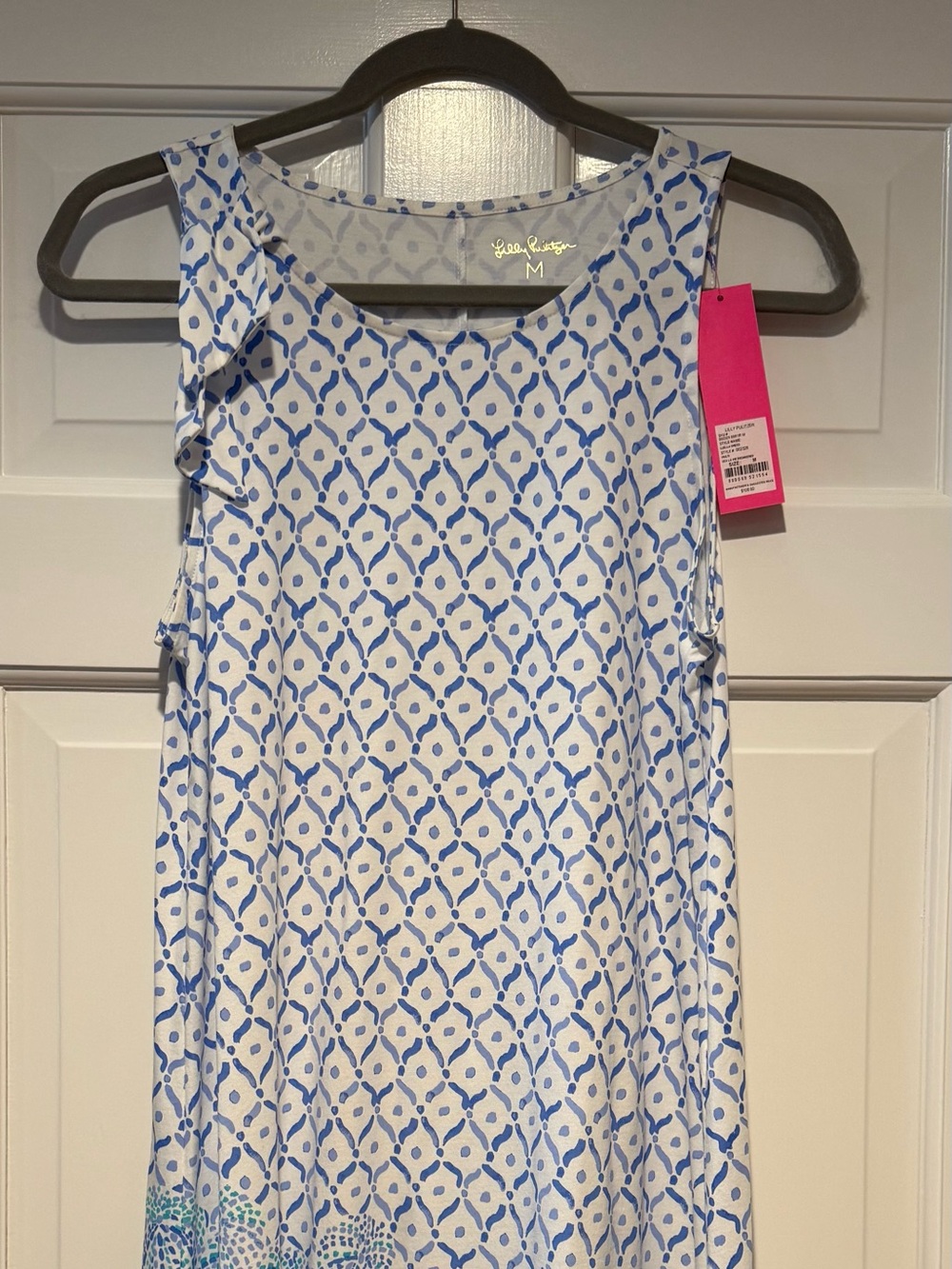 New with tags- Lilly Pulitzer Blue and White Printed Dress with Gold Logo